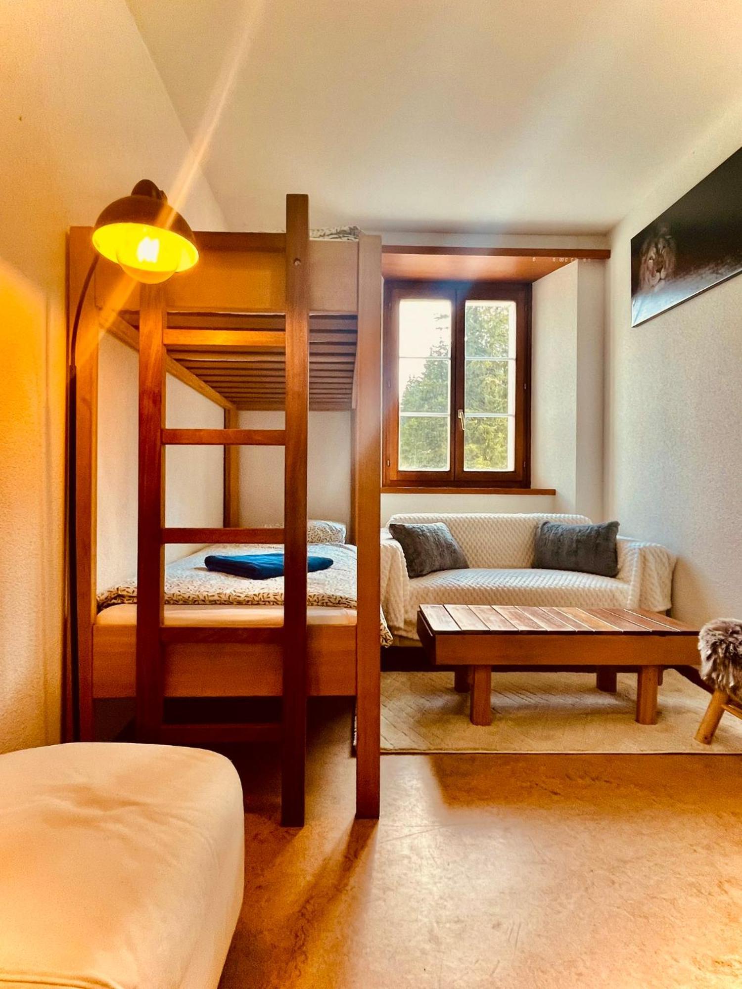 Hotel Restaurant Du Marchairuz 르브라시아 외부 사진
