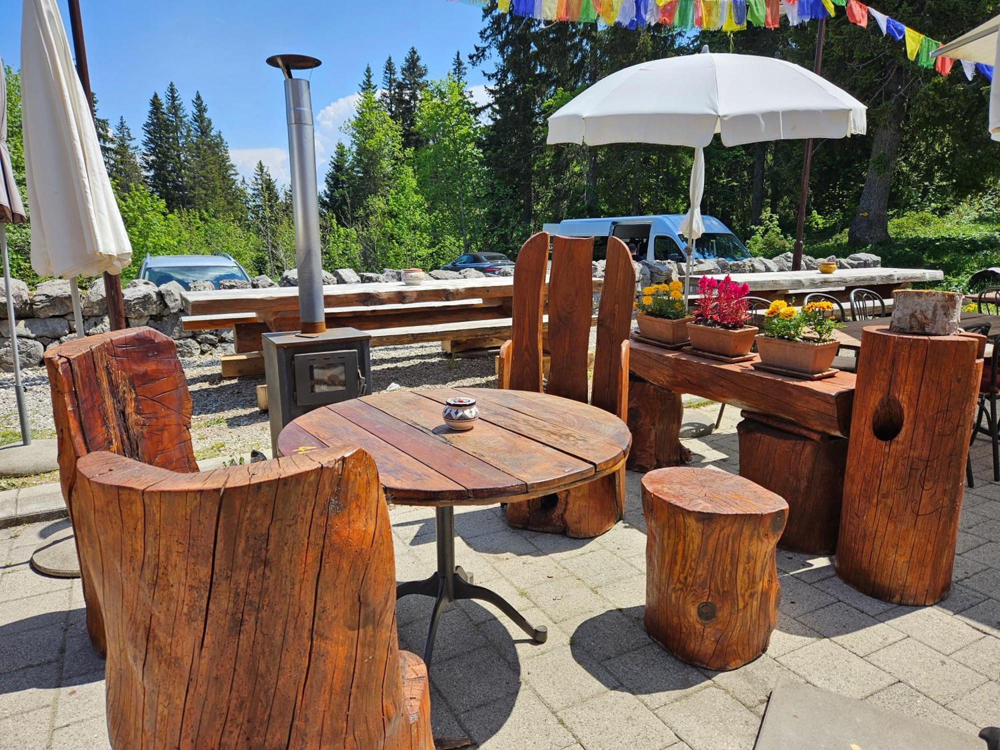 Hotel Restaurant Du Marchairuz 르브라시아 외부 사진