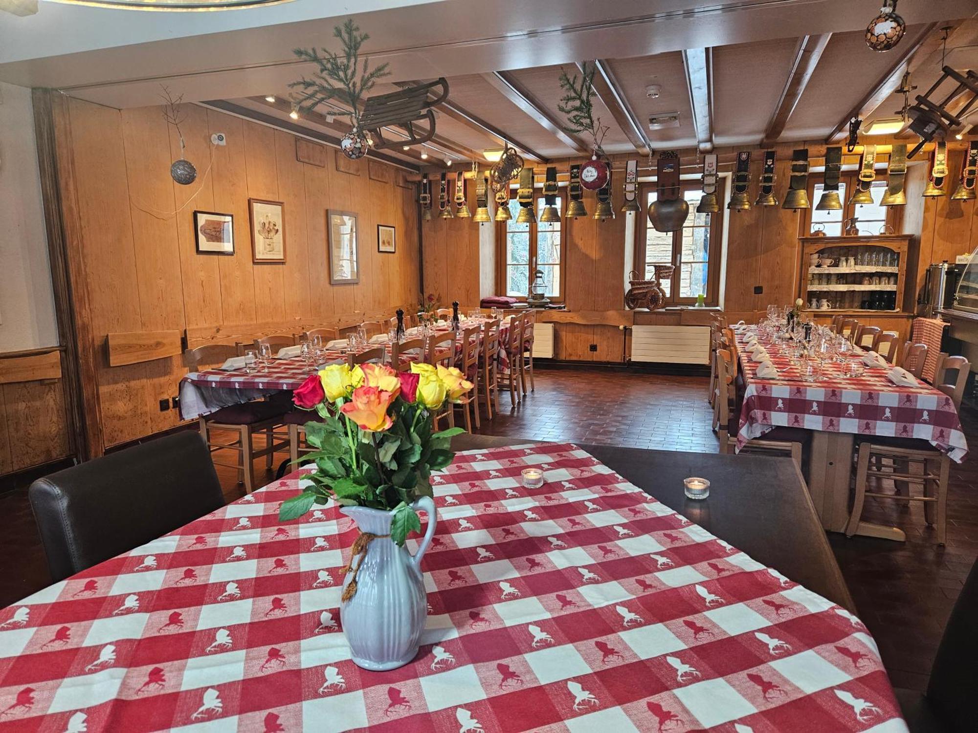 Hotel Restaurant Du Marchairuz 르브라시아 외부 사진
